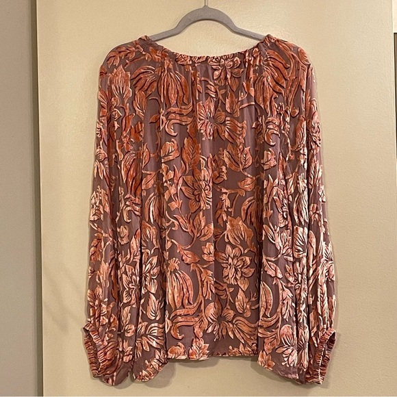 SUNDANCE Eloise Top in Floral - Picture 5 of 10